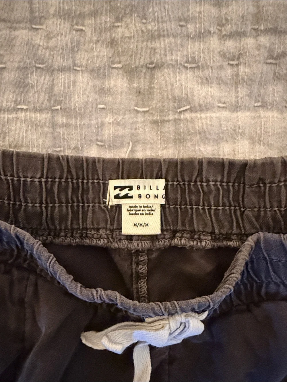 Billabong Charcoal Gray Elastic Waist Casual Shorts with White Drawstring